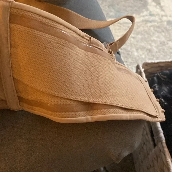 Soma, stunning support, strapless, convertible bra - Picture 5 of 9